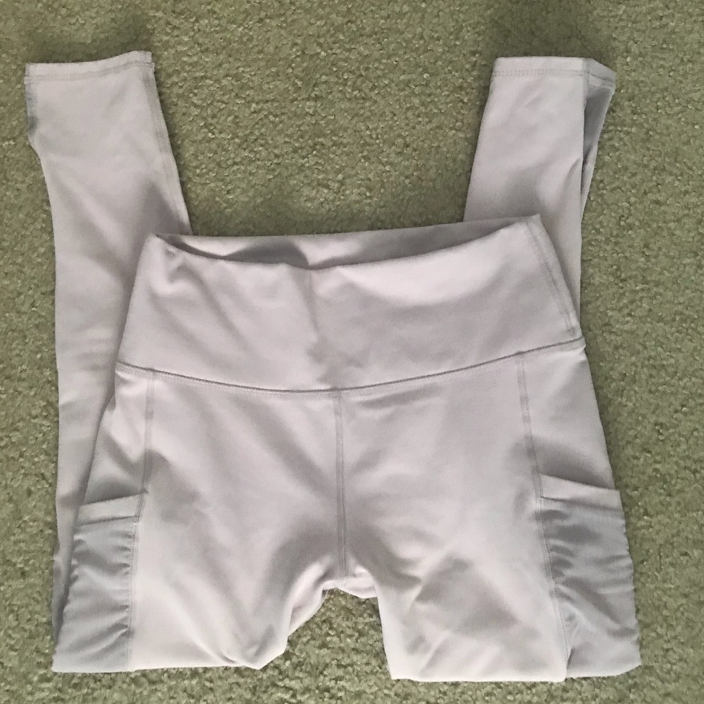 Fabletics Mila High Waisted Pocket Legging